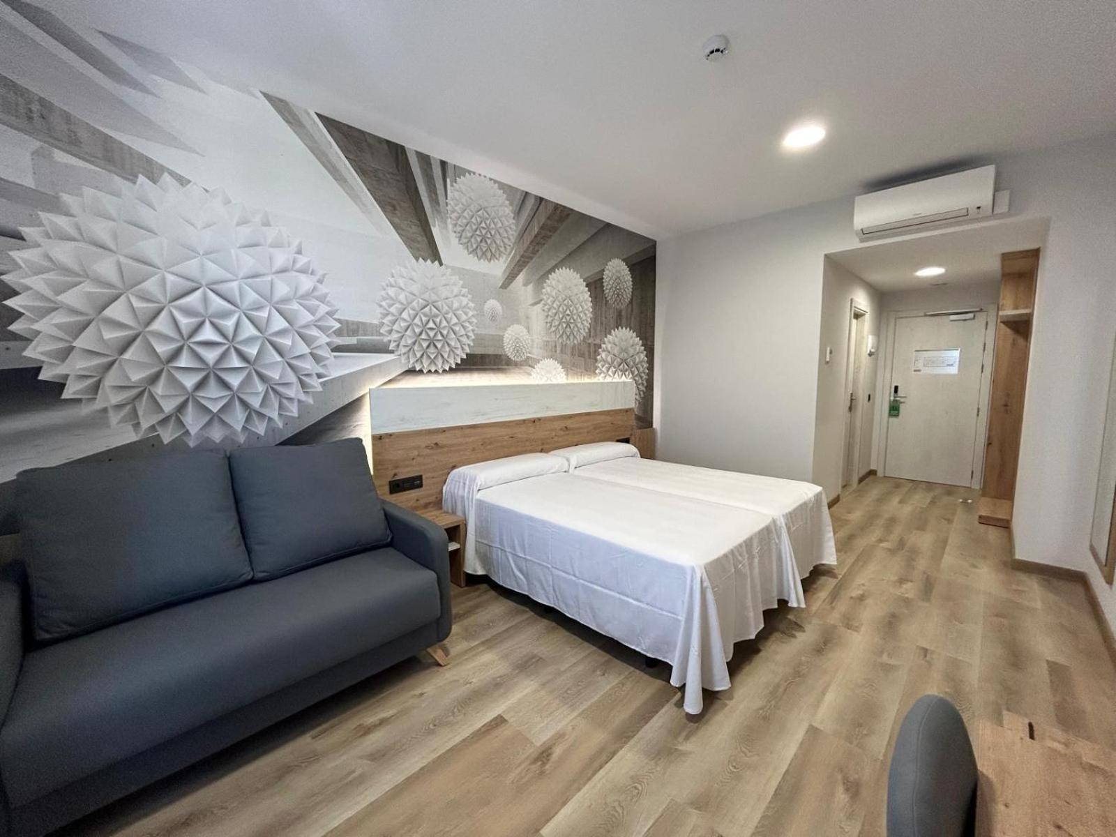 Hotel Javalambre La Puebla De Valverde Εξωτερικό φωτογραφία